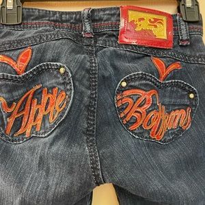 Women’s/ juniors Apple Bottom jeans